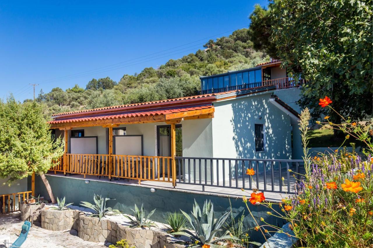Marti Resort Szkála Szotírosz Kültér fotó