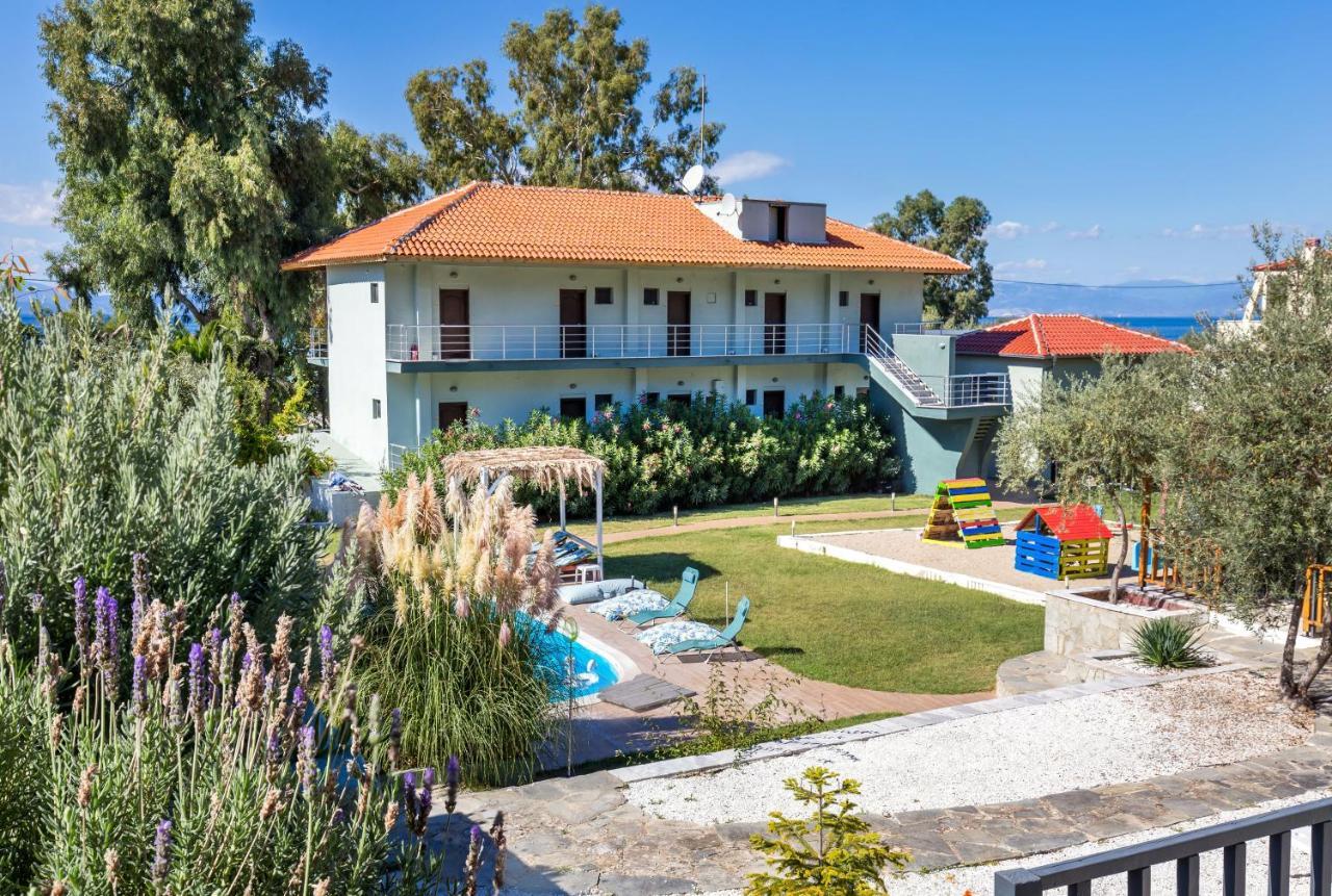 Marti Resort Szkála Szotírosz Kültér fotó