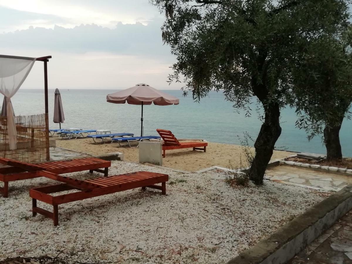 Marti Resort Szkála Szotírosz Kültér fotó